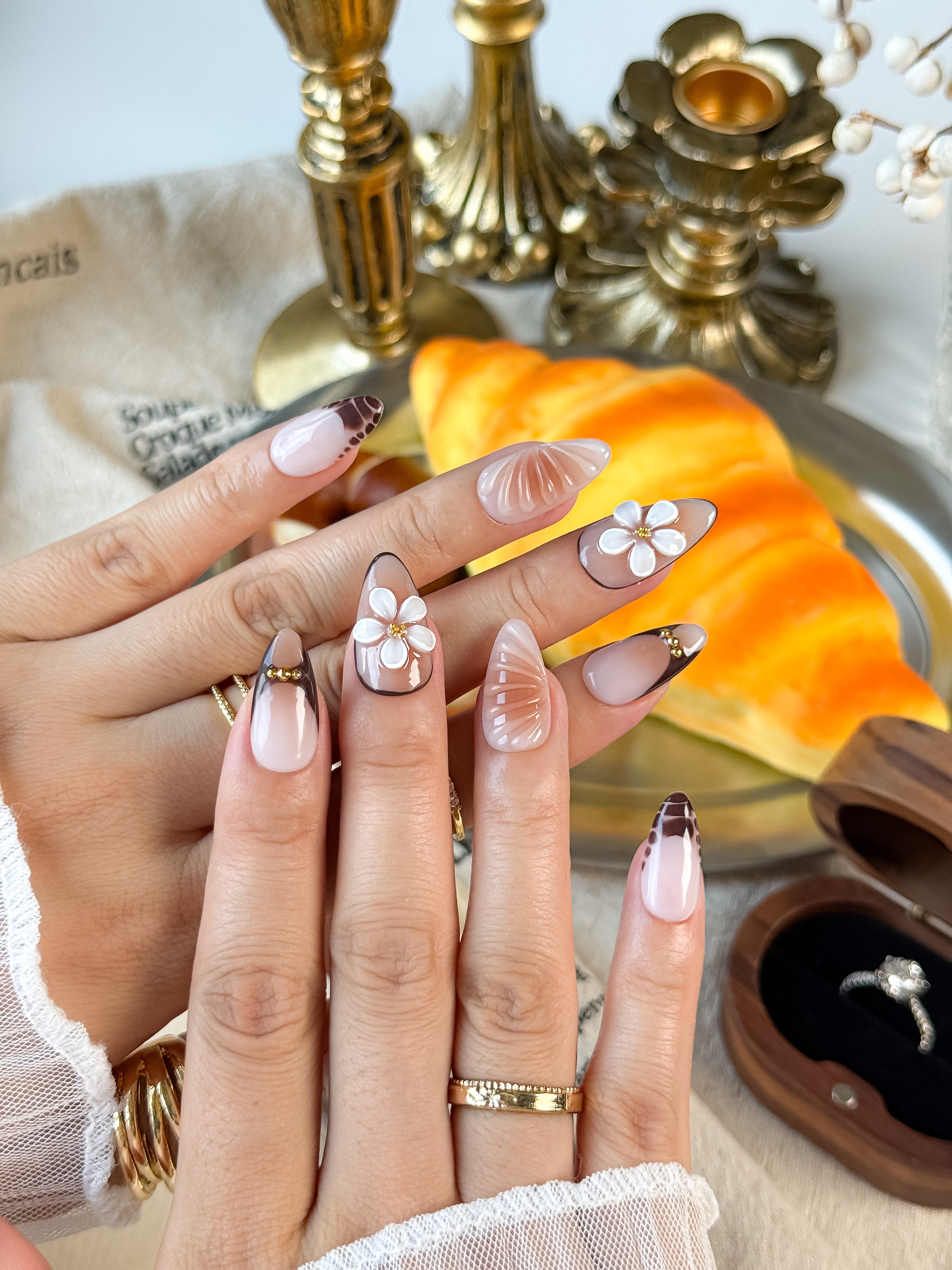 Cocoa Bloom – Sweet & Chic Edition
