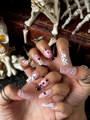 Haunted Glam 👻