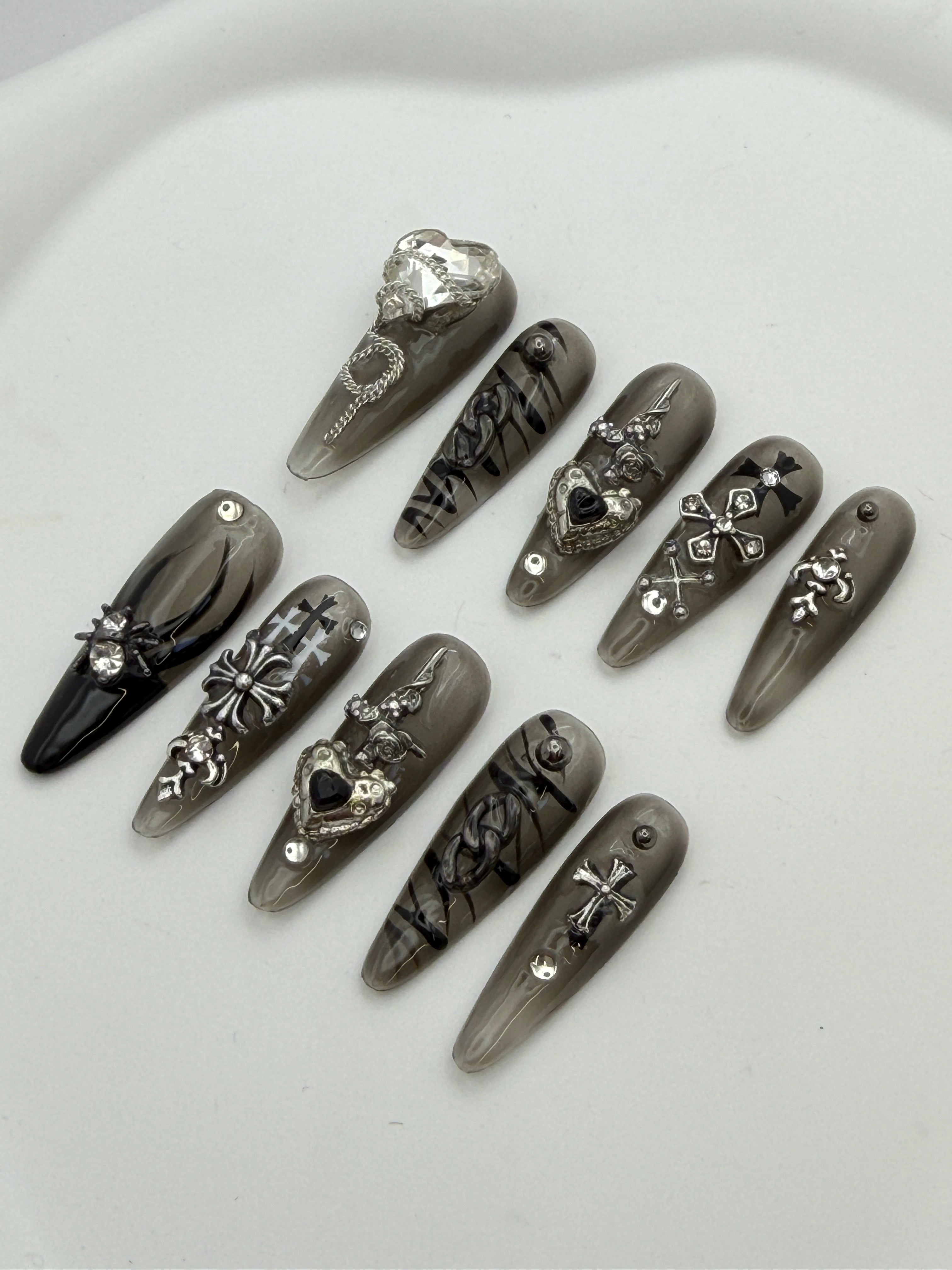 Ashen Relic Dark Silver