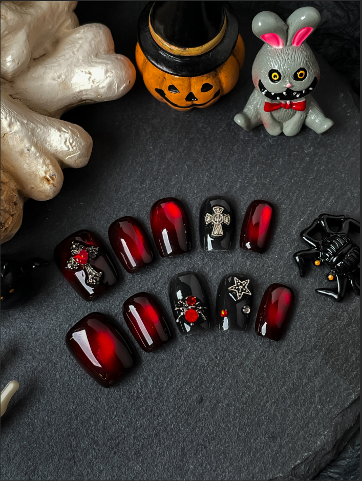 Blood Moon ✧🕷️🌑