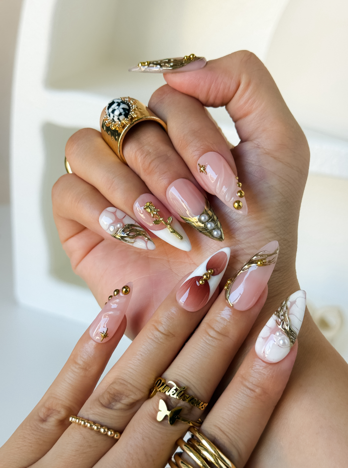 Golden Rose Elegance